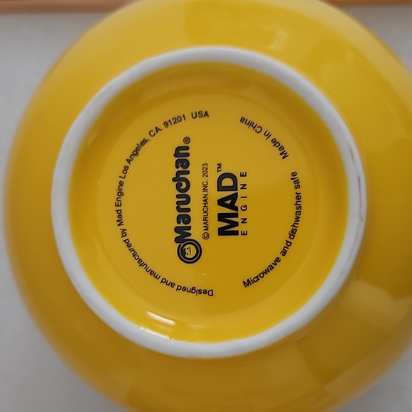 NIB Ramen Noodle Bowl w/Chopsticks - Picture 6 of 7